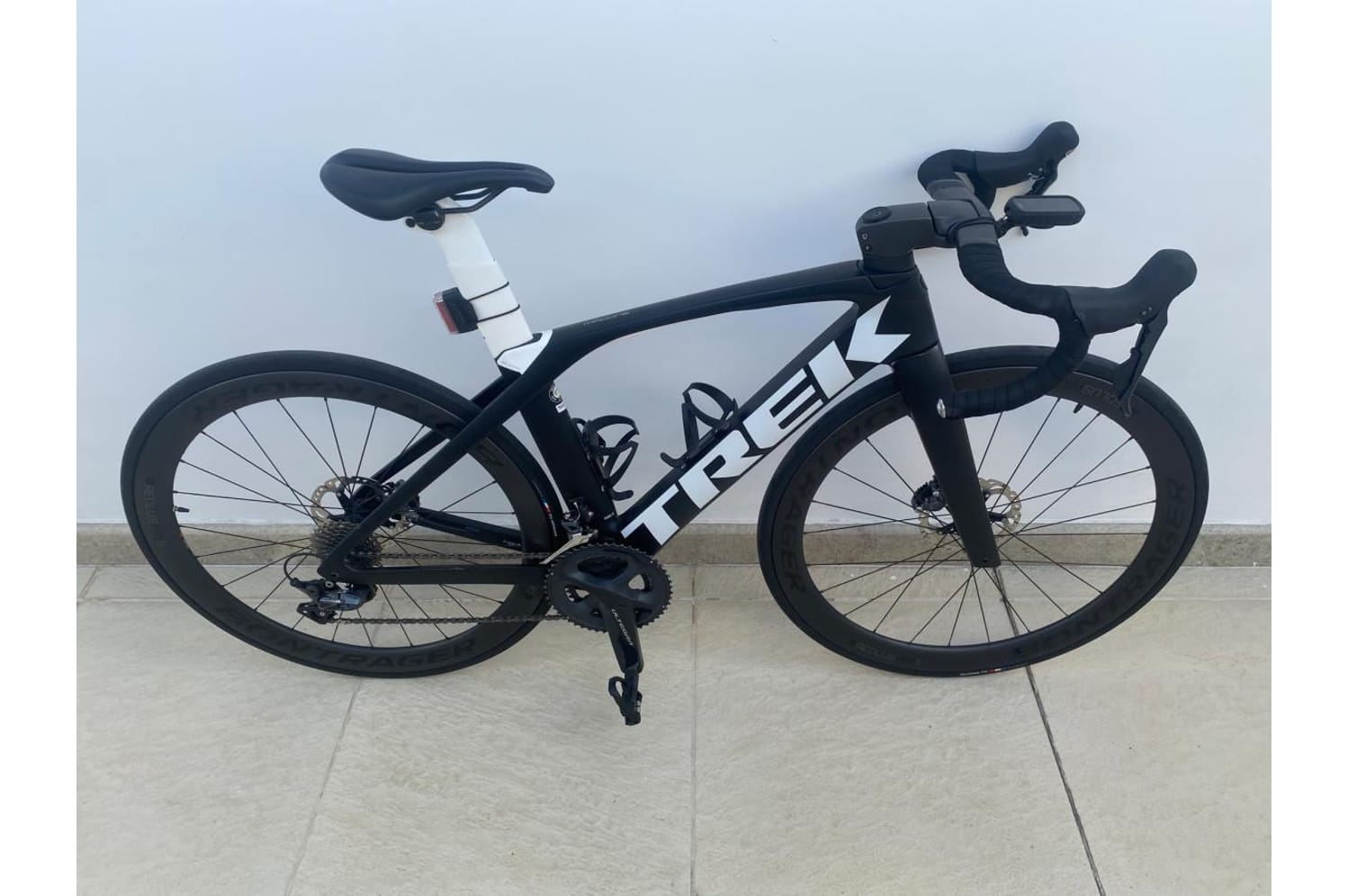 Semexe - Trek MADONE SLR 6 D SPEED 52 BK-WT 2020