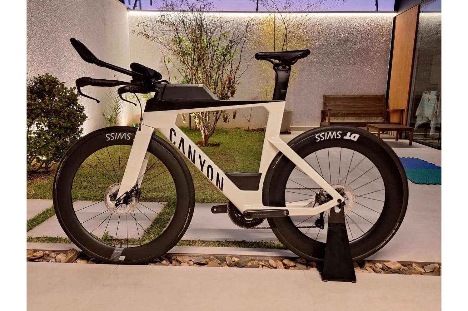 CANYON SPEEDMAX CF 8 DISC Di2、Mサイズ完成車 Semexe - Canyon Speedmax CF8 disc Di2 2022