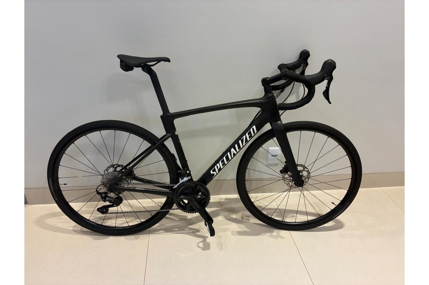Semexe - Specialized Roubaix SL8 Sport 105 2024