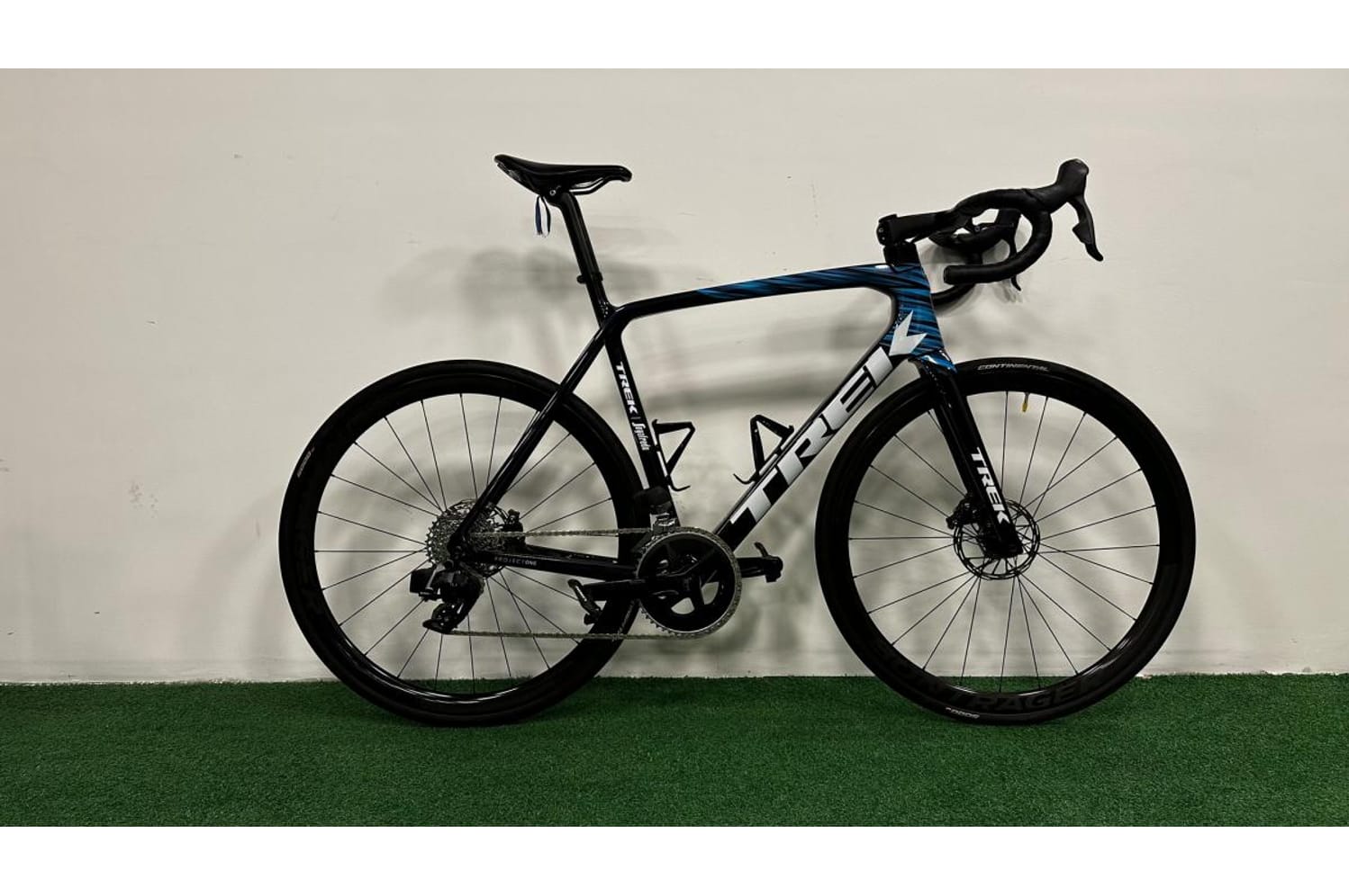 Semexe - Trek Emonda SLR 6 eTap 2022