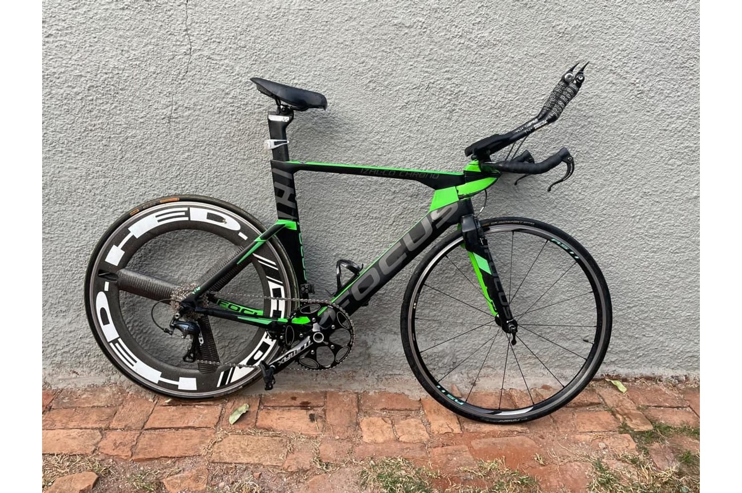 Semexe - Focus Izalco Chrono 2018