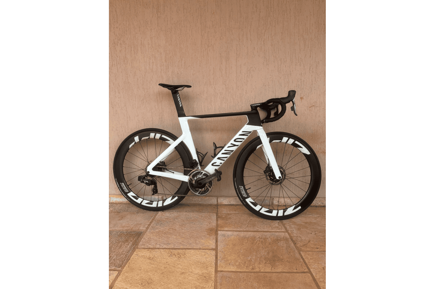 Semexe - Canyon Aeroad CF SLX 8 Disc eTap 2022