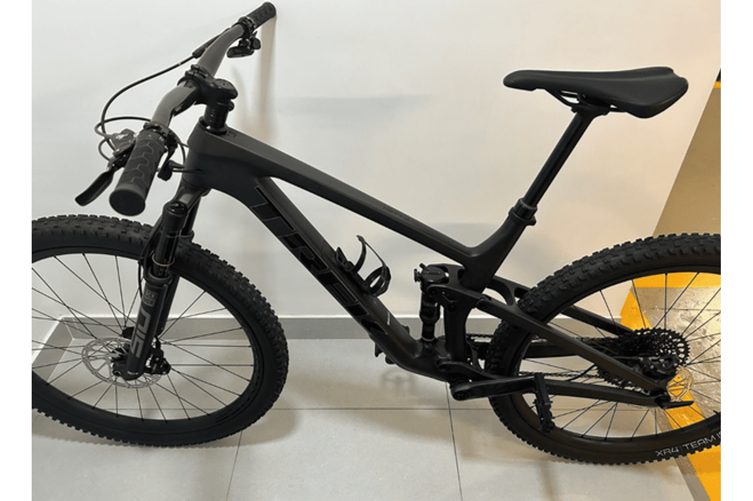 Semexe - Trek Top Fuel 9.8 GX AXS 4ª Geração 2025