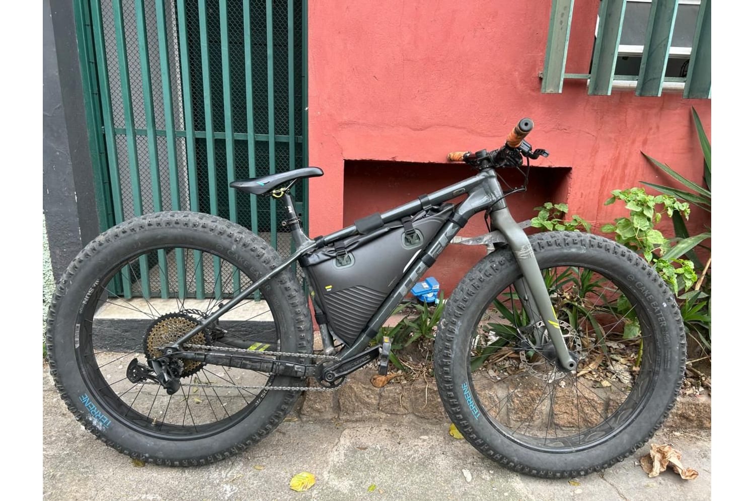 せ*ー様 TREK FARLEY6 トレック ファーリー6 ファットバイク Semexe - Trek Farley 2019