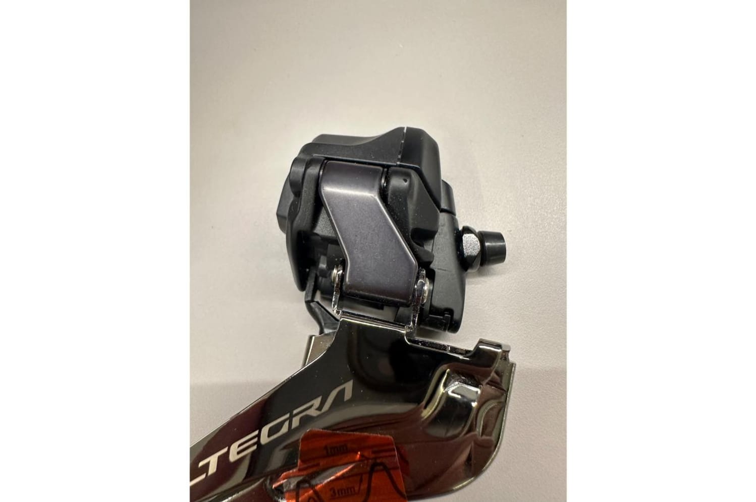 Semexe - Cambio Dianteiro Shimano Ultegra Di2 FD-R8150 2x12