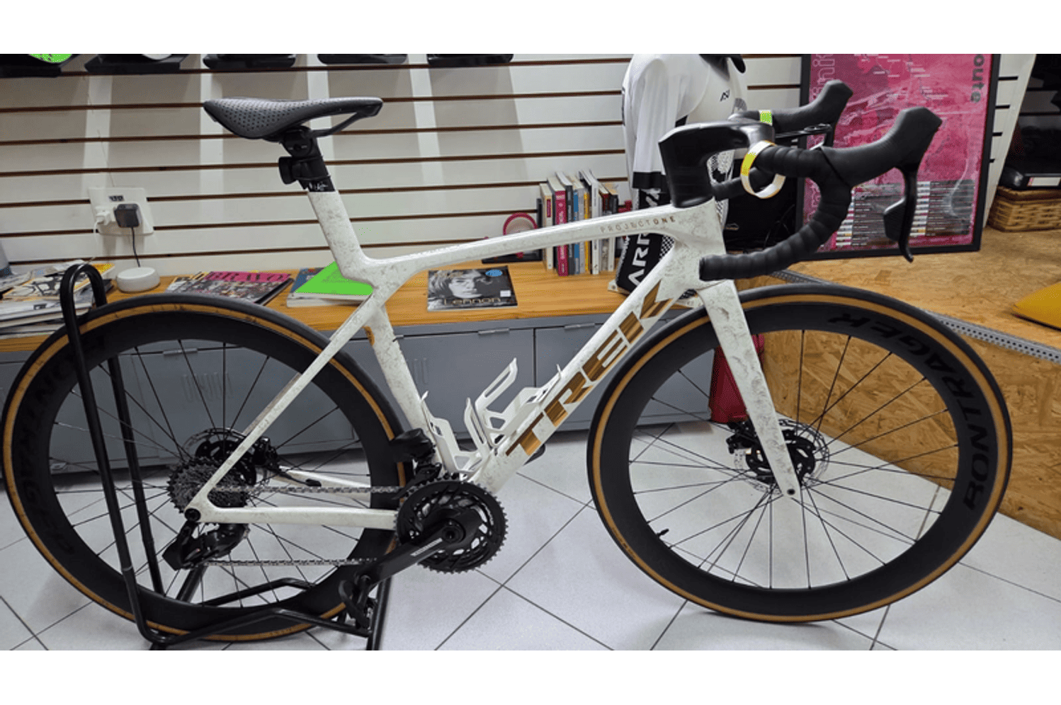Semexe - Trek Madone SLR 7 Geração 8 Modelo 2025 2025