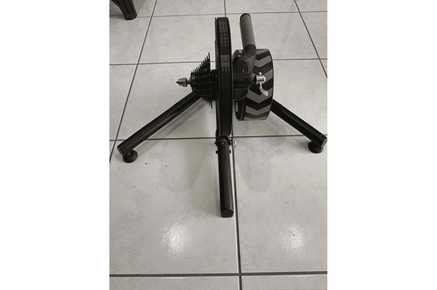 Semexe - Rolo Treino Wahoo Kickr Core Smart Interativo V3 Direct