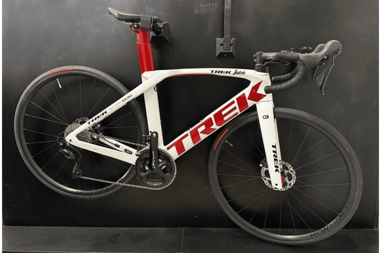 Semexe - Trek Madone Disc 6 geração SL7 2021