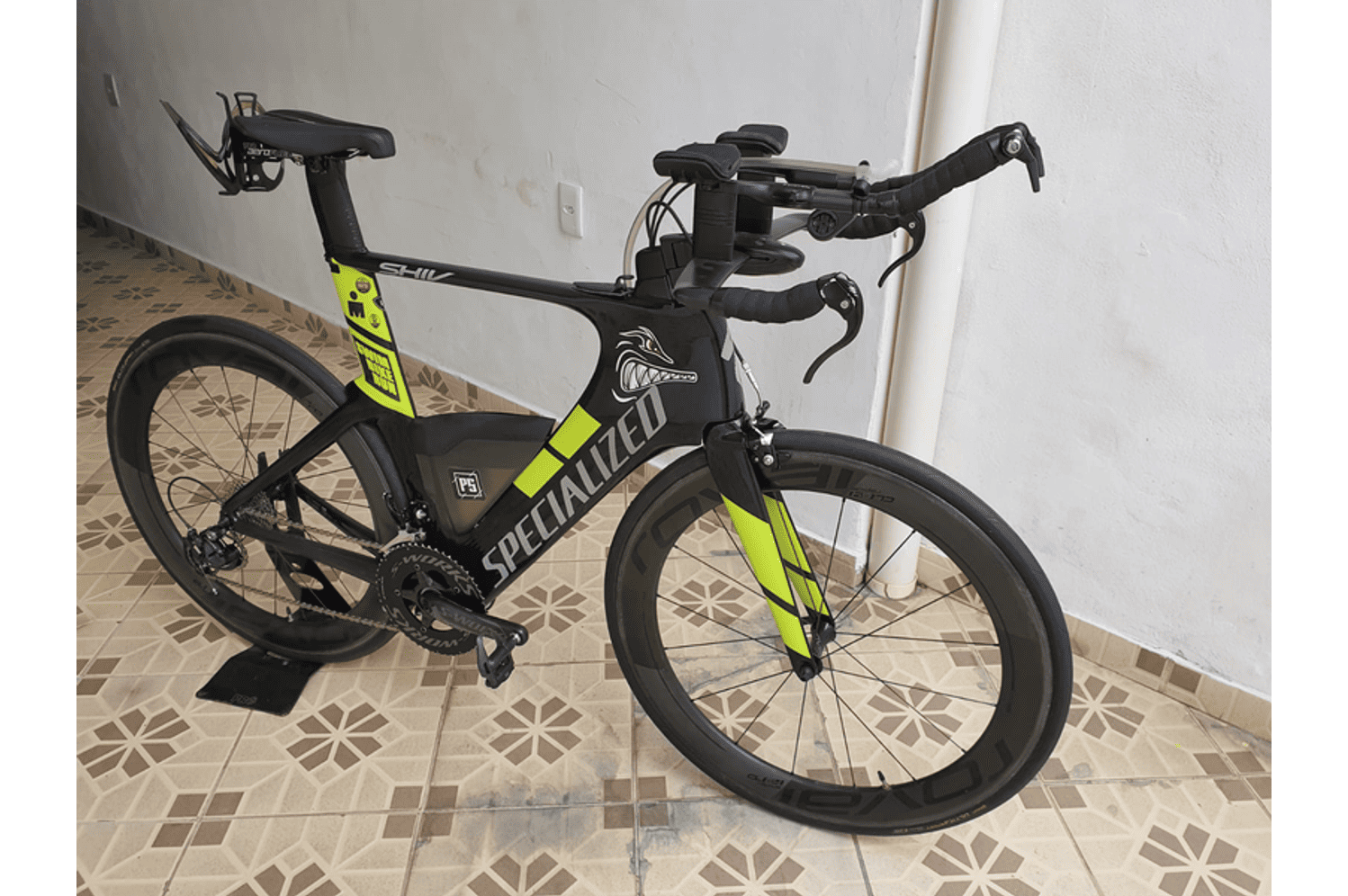 d*p様 【美車】スペシャライズド 2017 SHIV EXPERT Di2 Semexe - Specialized Shiv Expert 2017
