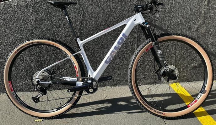Semexe - Canyon Lux CF SL 2021