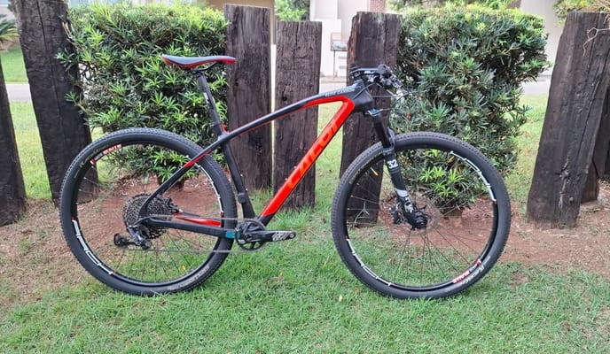 Semexe - Orbea 2019 BIC. ORBEA OIZ 29 M50 / L / NEG-NAR 2019