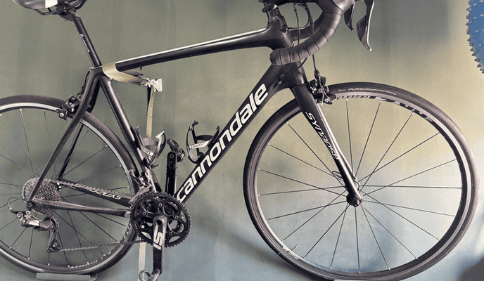 CANNONDALE SYNAPSE CARBON 105　 Cannondale Synapse Carbon 105 - 2021 Excelente | MercadoLivre