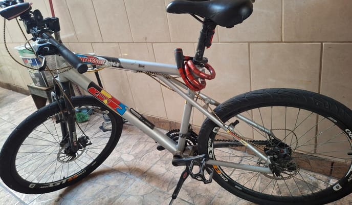 Semexe - Canyon Ultimate CF SL 7 AXS 2023