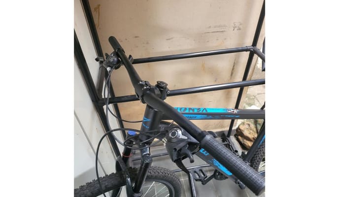 Semexe - Sense Sense Grom 20 2022 Aqua/Preto - Aro 20 - Suspensão