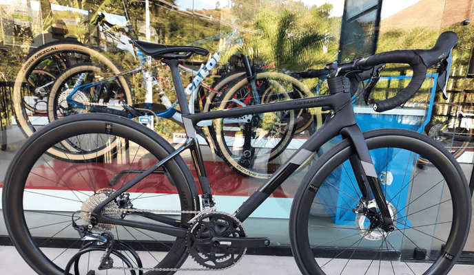 Semexe - Canyon Ultimate CF SL 7 AXS 2023