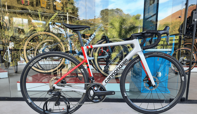 Semexe - Trek Madone SLR 7 eTap Gen 7 2023