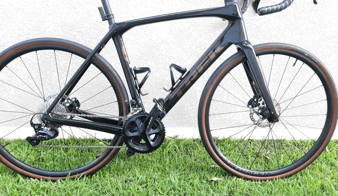 Semexe - Trek Emonda SL5 Disc 2022