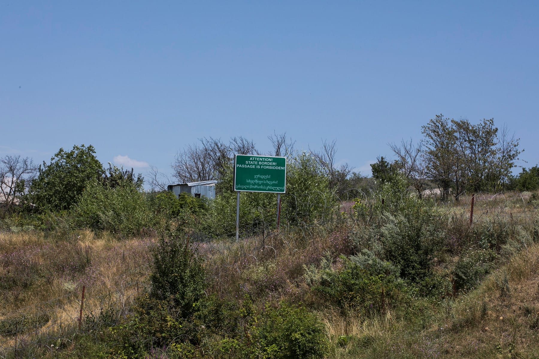 Shifting Borders 099