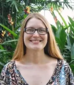 Сара Паппворт