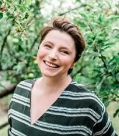 Ізабель Томас