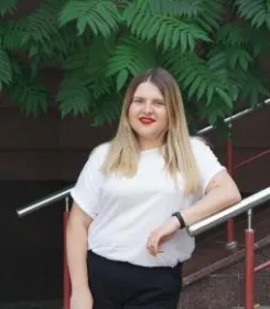 Яна Чепурнова