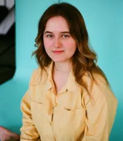 Анна Ломакіна