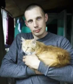 Влад Якушев