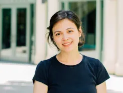 Гелен Хоанг