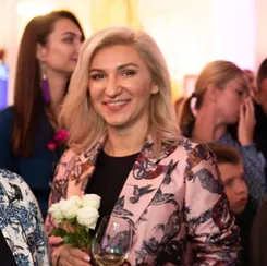 Юлія Курова