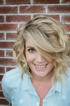 Меґан Квінн