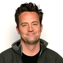 Метью Перрі