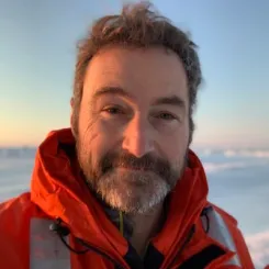 Кевін Пітер Генд