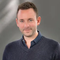 Раґнар Йонассон