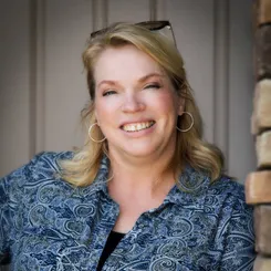 Джанелл Браун