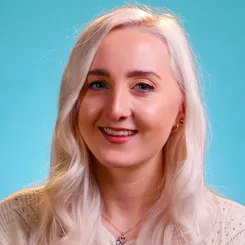 Голлі Джексон