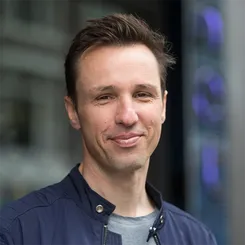 Маркус Зузак