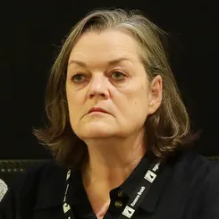 Луїза Кеннеді