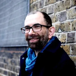 Найл Кіштайні