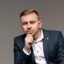 Владислав Бондарук