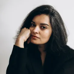 Маріам Найем