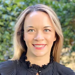 Тесса Бейлі