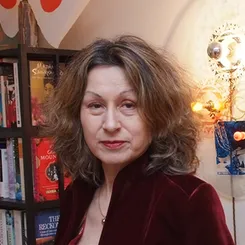 Леслі Даунер