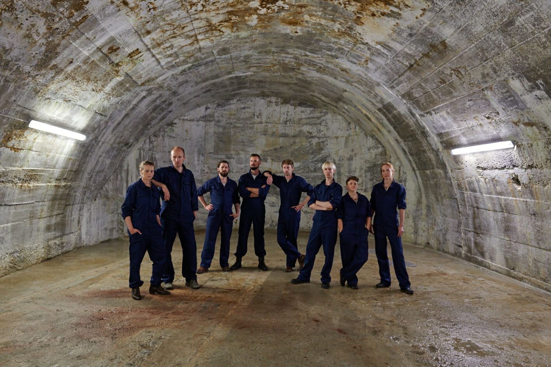 20 082 0453