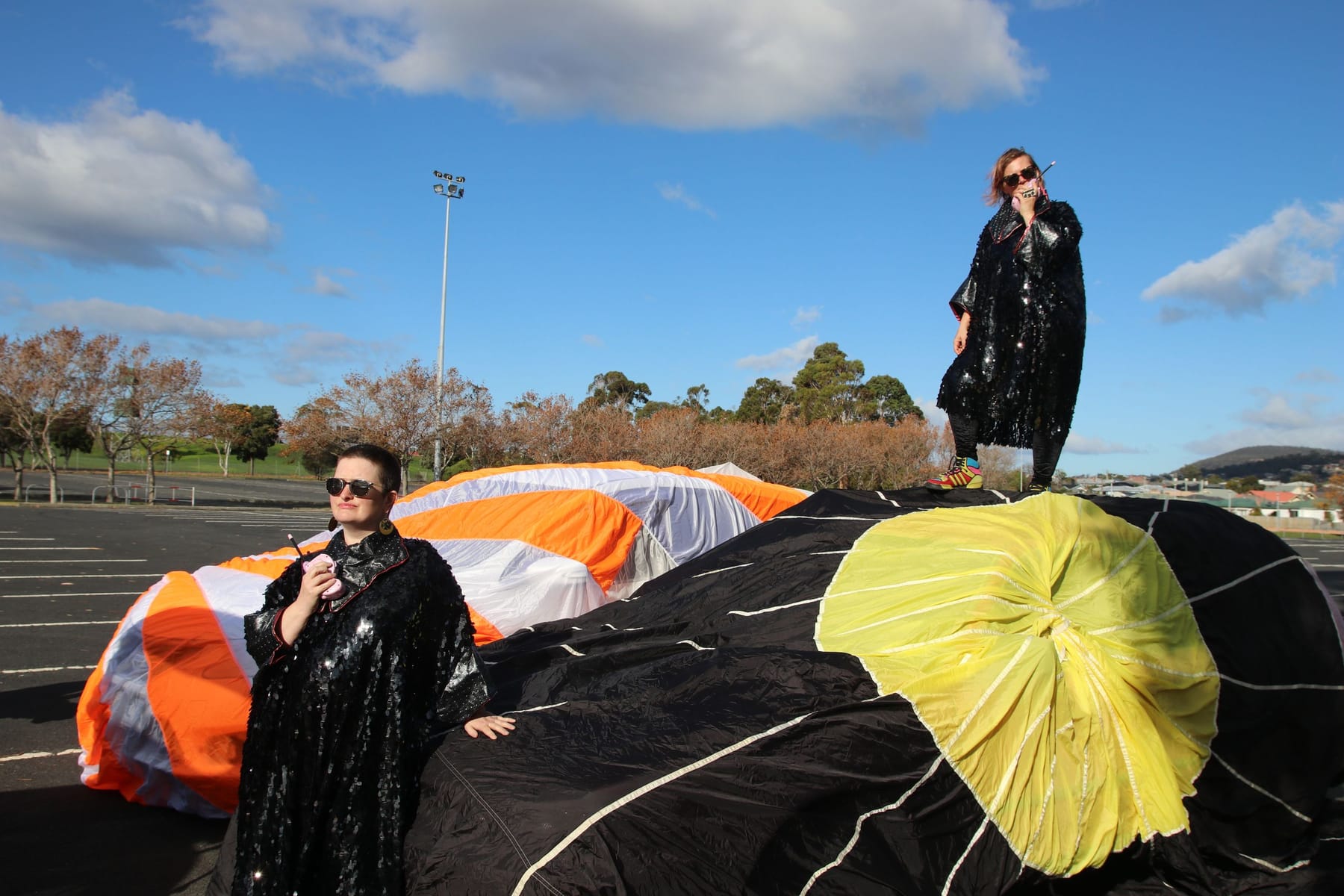 Sisters Akousmatica with parachutes