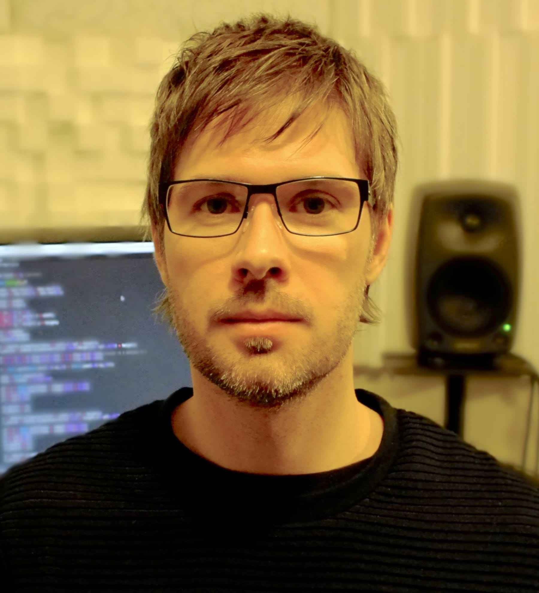 Simone Conforti Photo