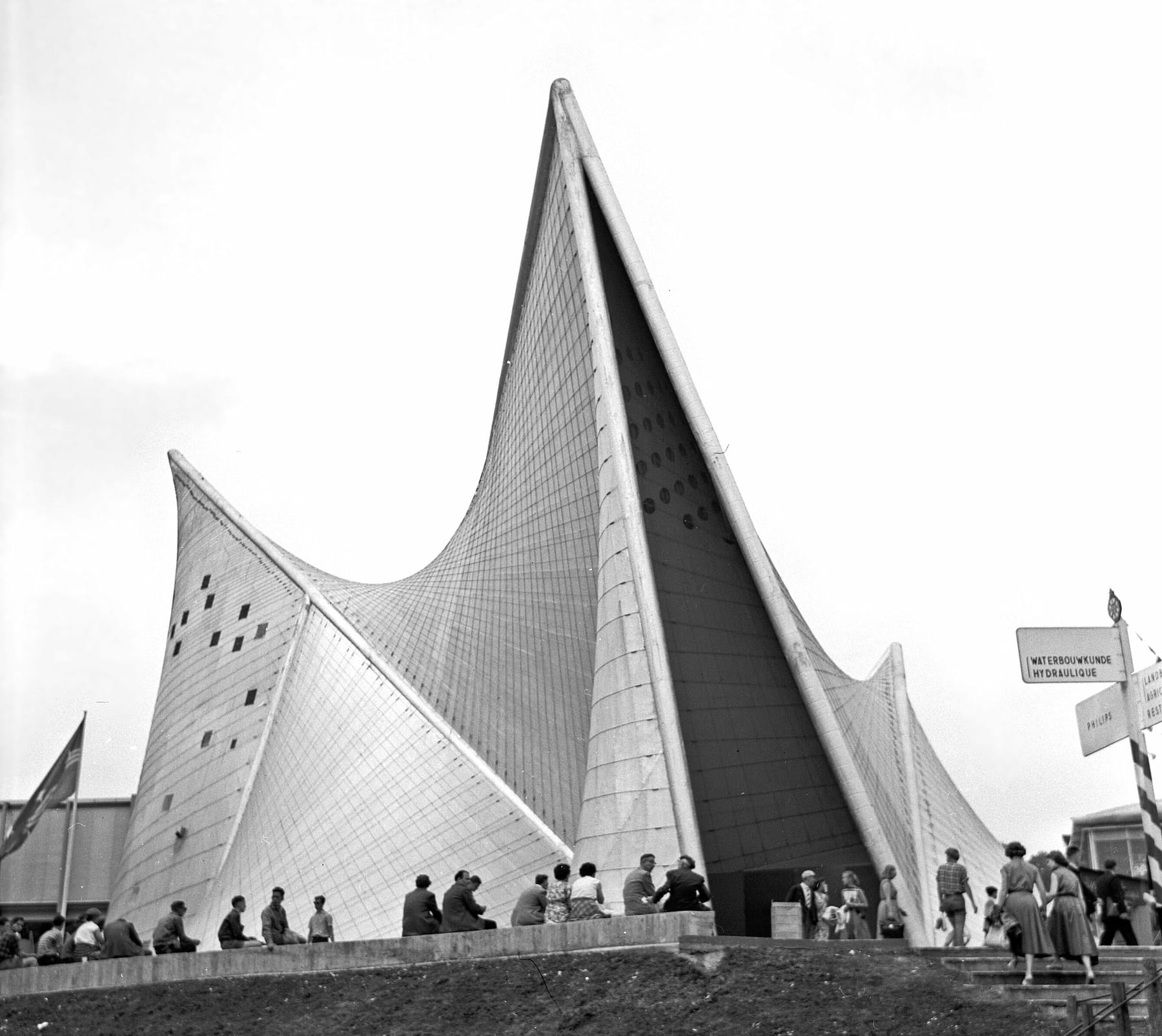 Photo Philips Pavillion an der Expo 1958