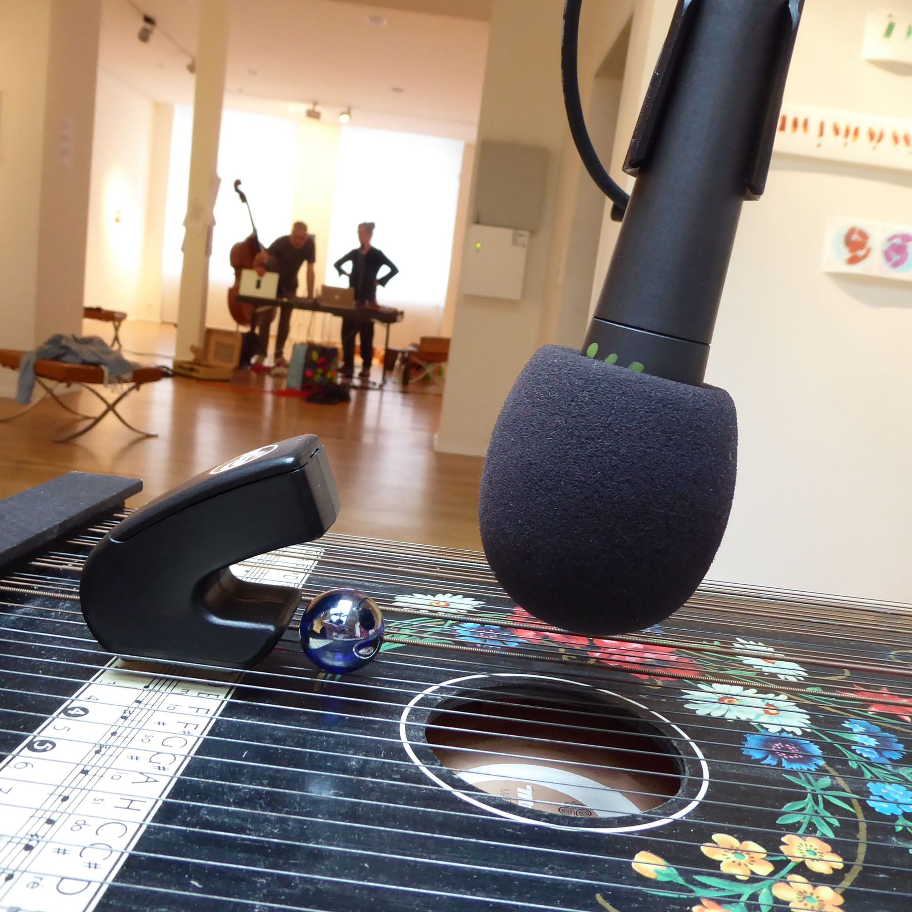 CWCH Edition15 Mobile Radio close LPE