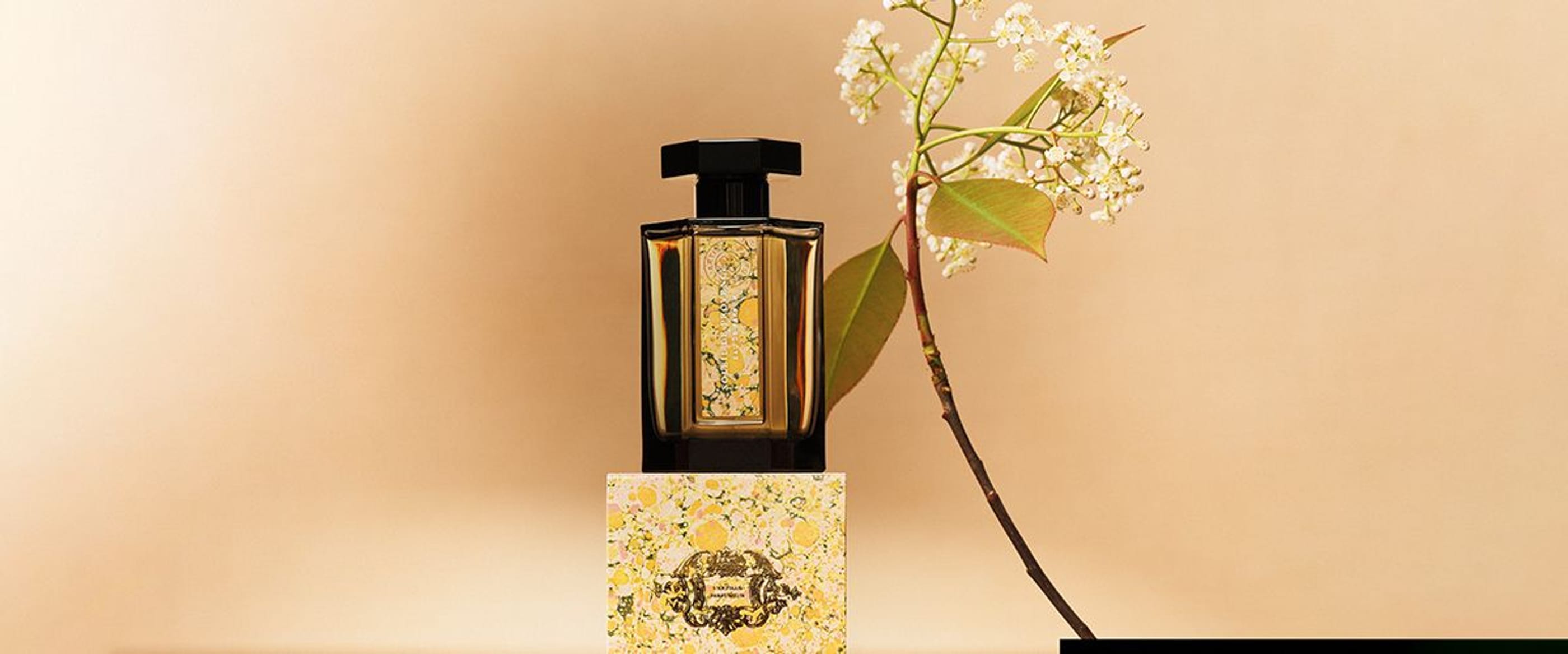 L Artisan Parfumeur Mood Assets 1200x500px 01 8183