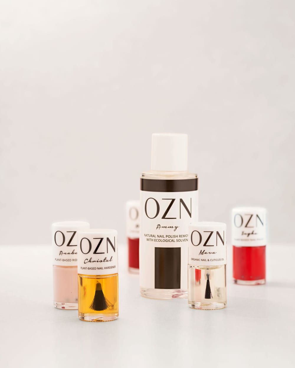 OZN 1 2 Natural Nail Polish SH2301