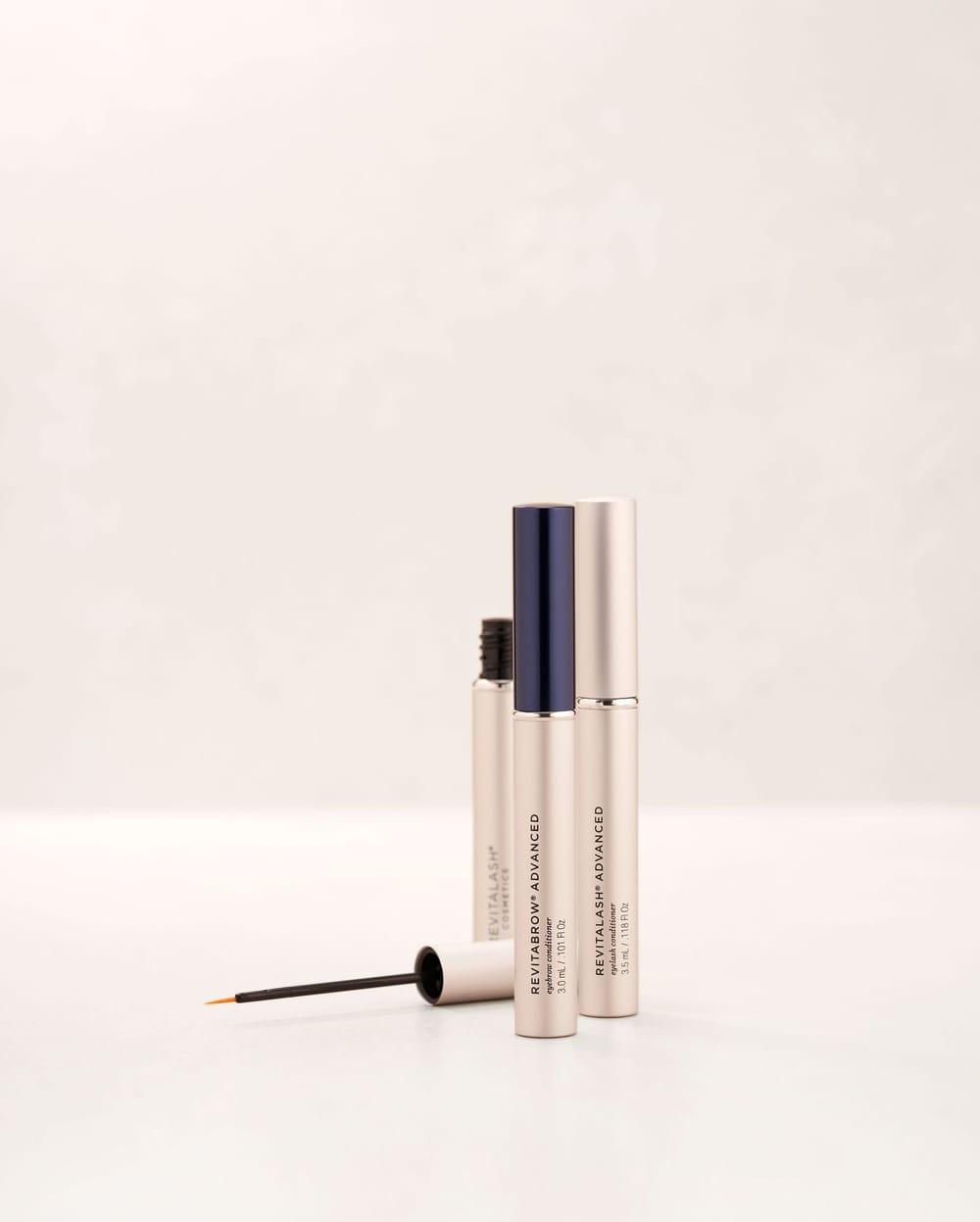 REVITALASH 1 3 Lash Enhancer SH2301